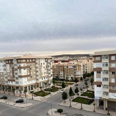 Appartamento Experience De Luxe Ultime / Parking / Restaurant / Cafe / Carrefour Oujda Esterno foto